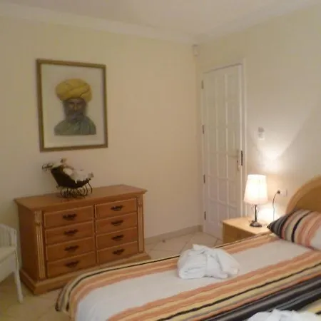 Prázdninový dům Sleeps 4 Pool Wifi