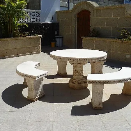 Sleeps 4 Pool Wifi * Chayofa